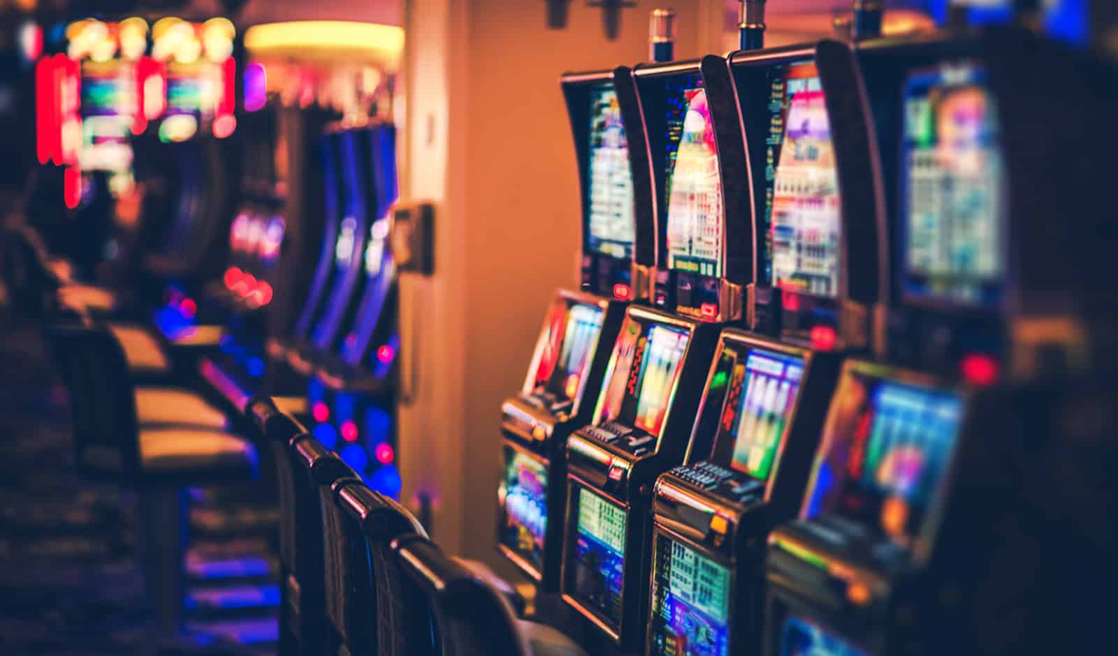 Why do some casinos have better ratings in reviews than others?