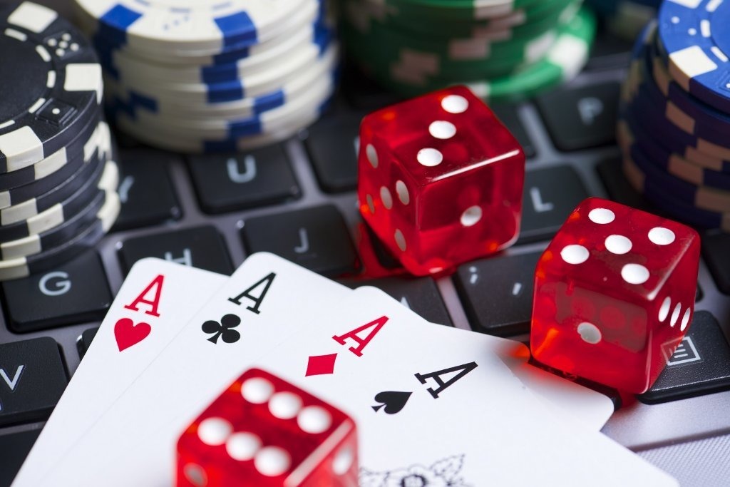 Online Casino Player